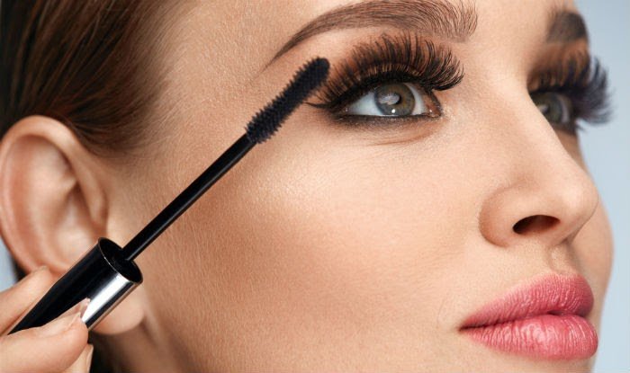 applying mascara