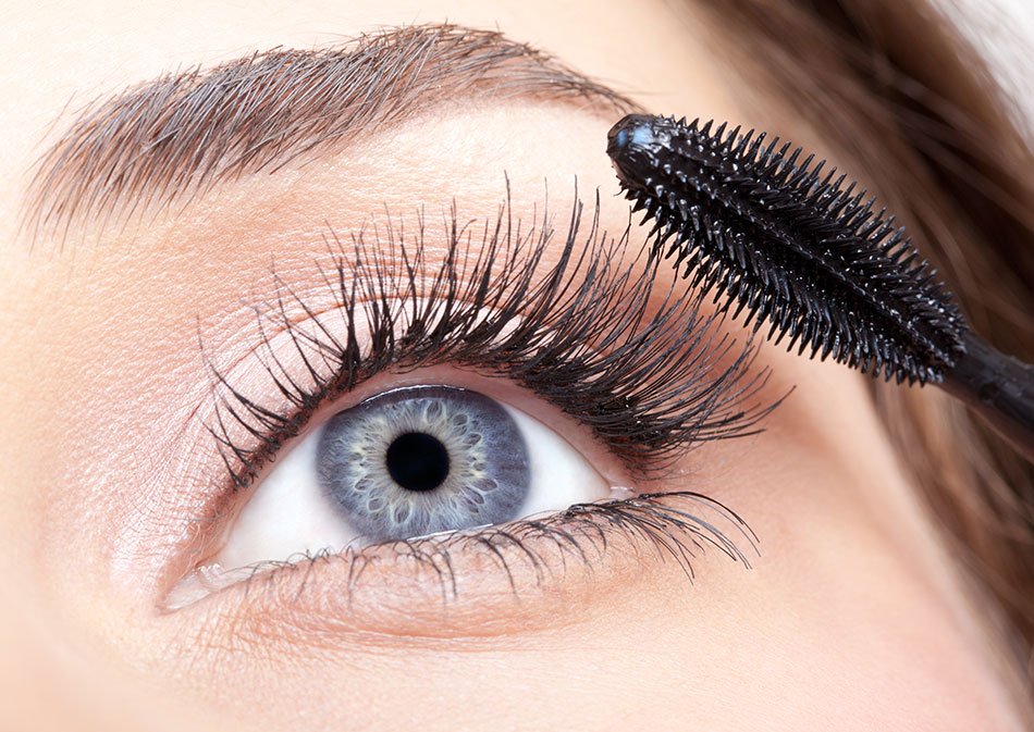 Can you put mascara on lash extensions