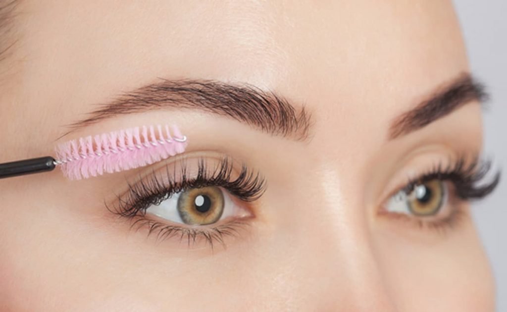 how to use olive oil for eyelashes