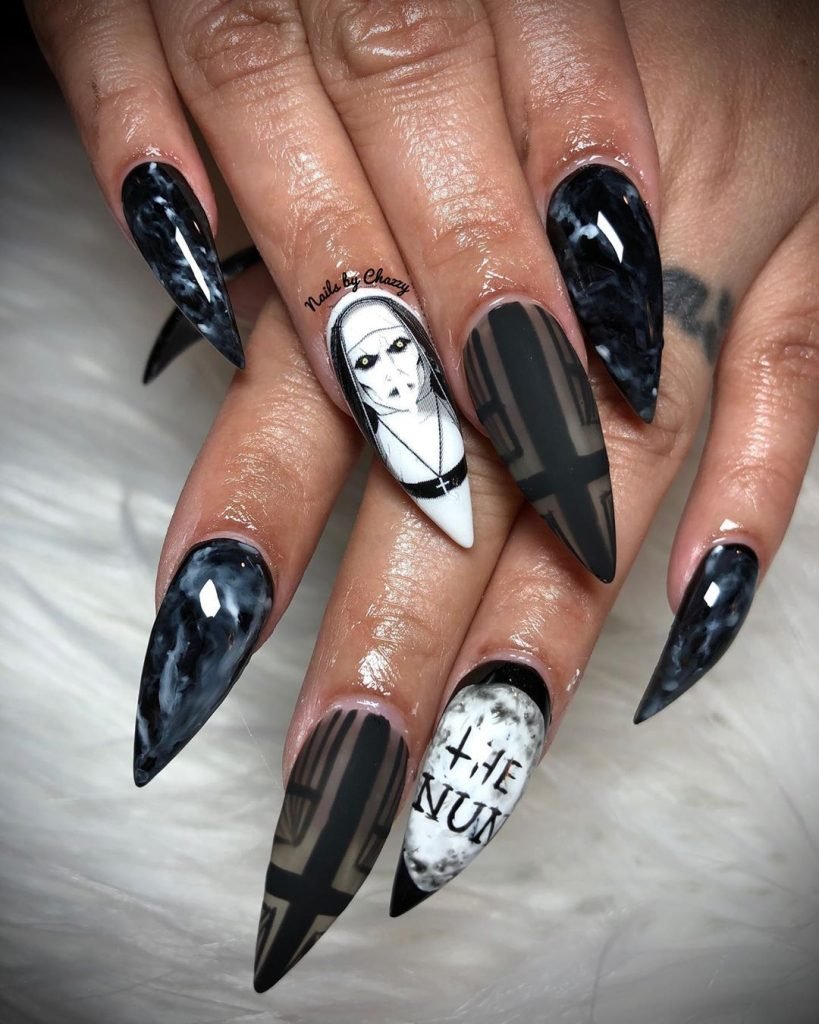 halloween nail art